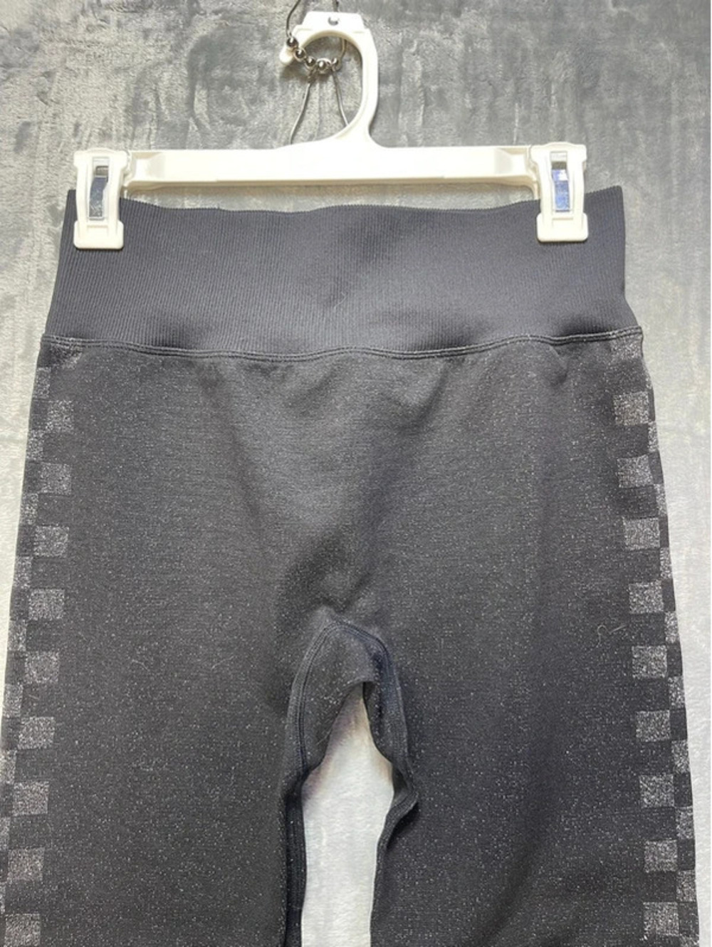 Pink Active Victoria's Secret Seamless Leggings Glitter Checkered Black M - Picture 3 of 6